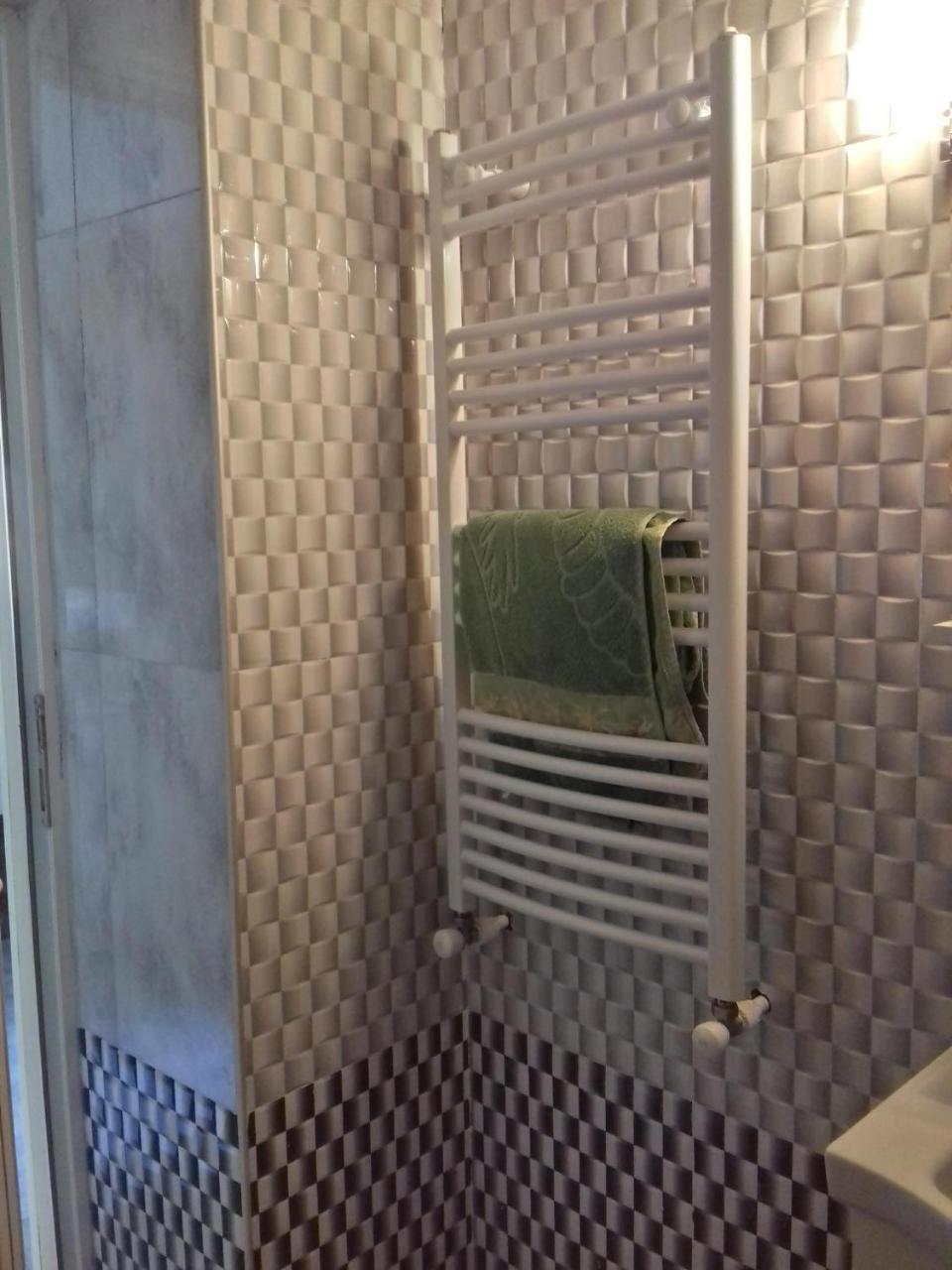 Mti House Hotel Kvesheti Екстериор снимка